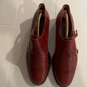 Like new! Super high quality leather shoes hand made in Majorca Spain.